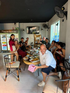 Hua Hin Sports Bar & Residence